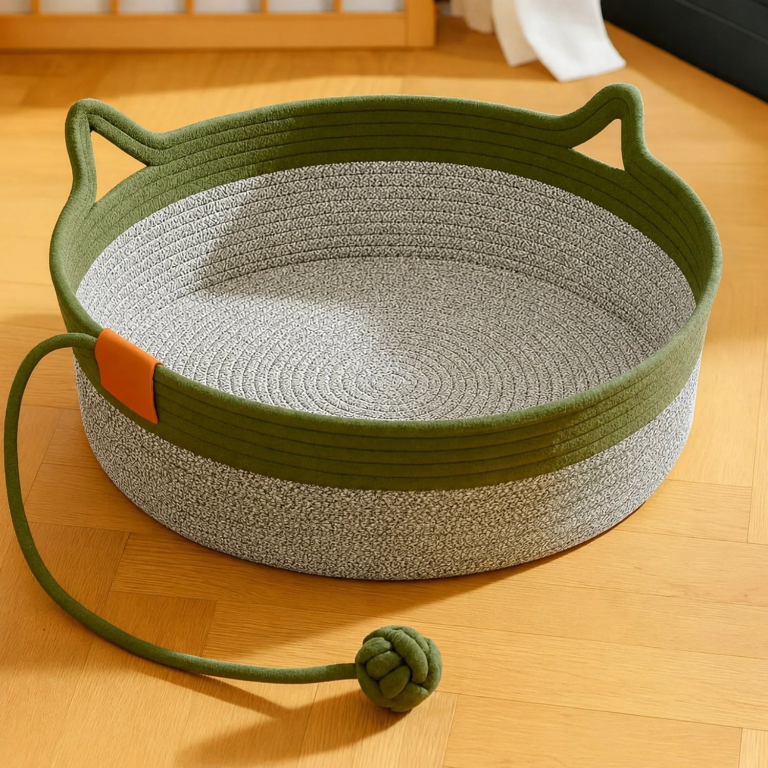 Portable Handwoven Cozy Cat Nest Bed