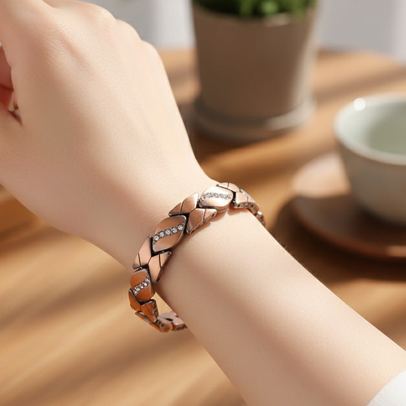 Magnetic Bracelets for Women – Stylish, Adjustable & Comfortable Fit ⛑️📦